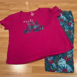 5-$25 Secret Treasures Tropical/ Jungle Pajama Set
